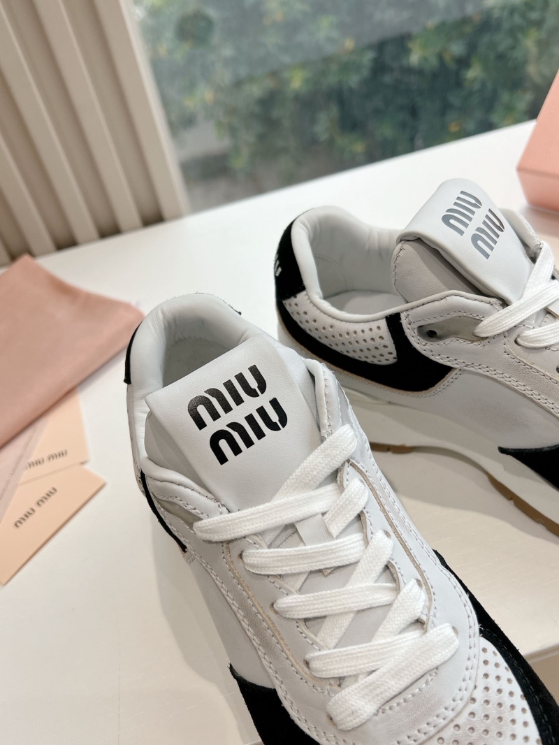 Miu Miu Casual Shoes